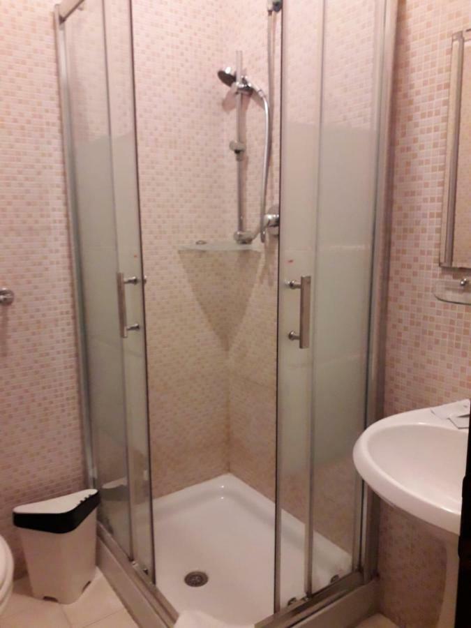 Renting Rooms Roma Exterior foto