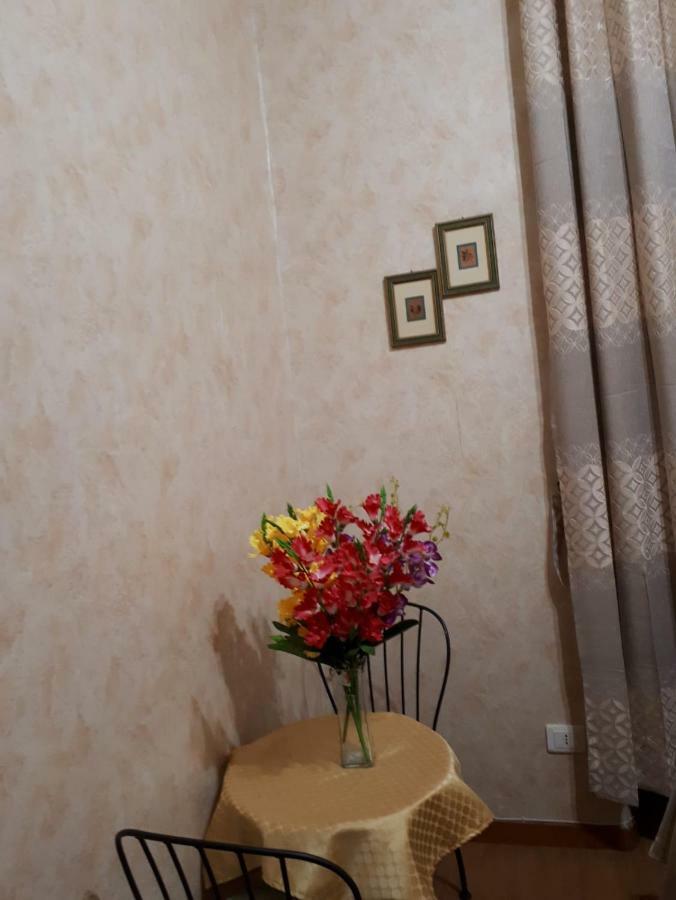 Renting Rooms Roma Exterior foto