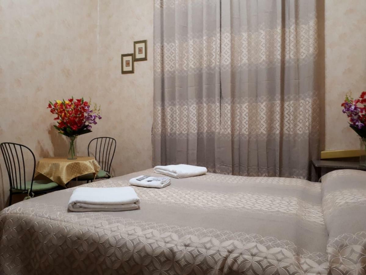 Renting Rooms Roma Exterior foto