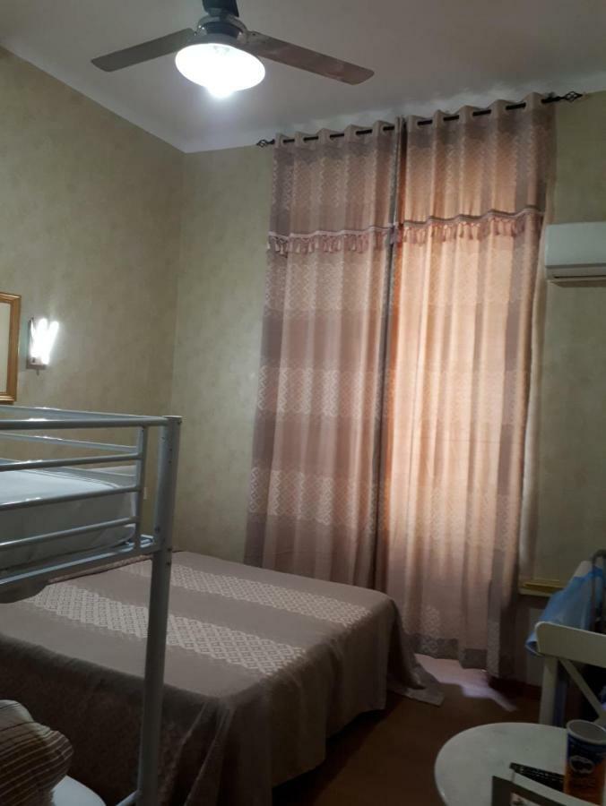 Renting Rooms Roma Exterior foto