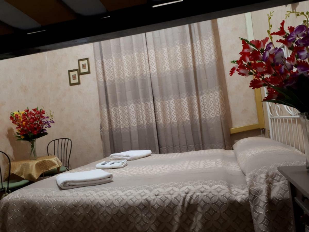 Renting Rooms Roma Exterior foto